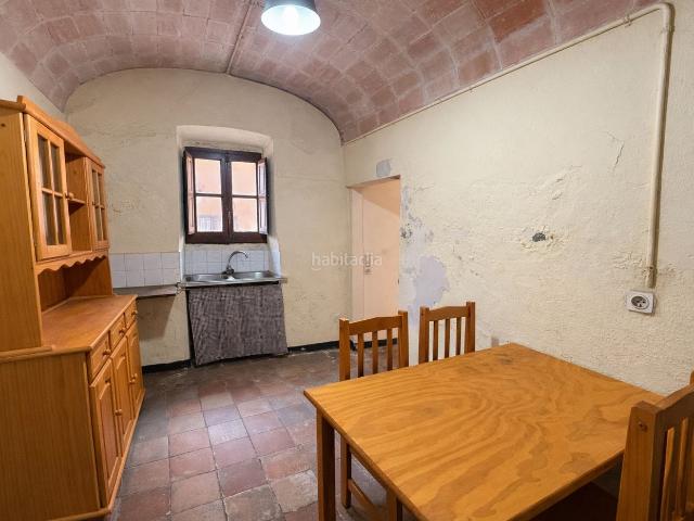 Casa pareada en venta en Regencós Costa Brava. CASA en EXCLUSIVA al nucli antic de Regencós. Casas pareadas.