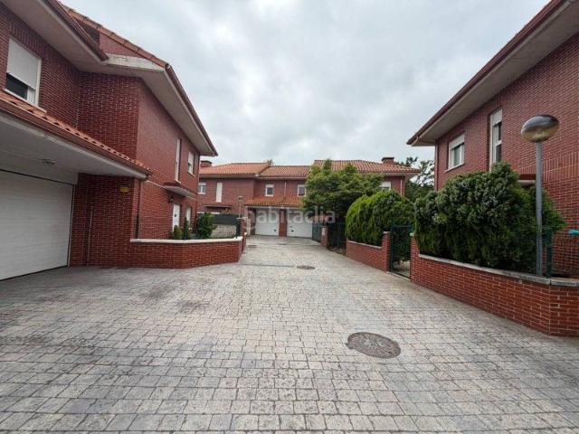 Casa pareada en venta en Reocín. Casa pareada en venta en Reocín Cantabria. Casas pareadas.