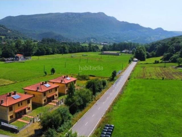 Casa pareada en venta en Ruesga. REF.000805 PROMOCIÓN DE 6 CHALETS PAREADOS EN RUESGA. Casas pareadas.