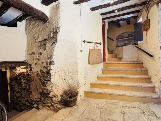 Casa pareada en venta en Torrefeta i Florejacs. Casas pareadas Torrefeta i.
