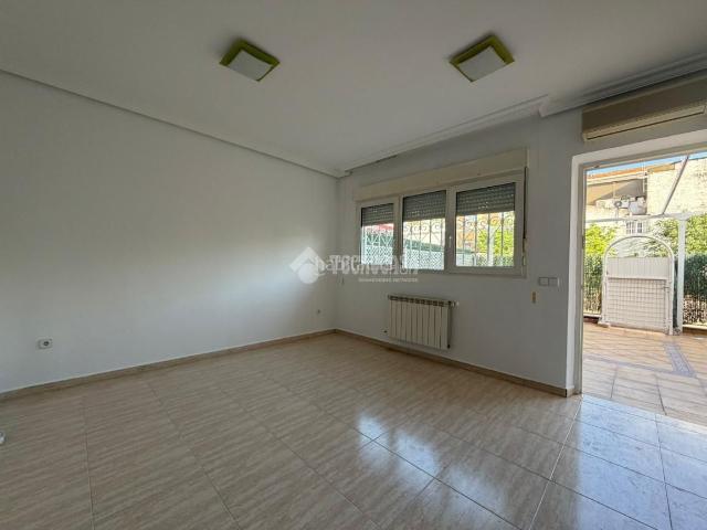 Casa pareada en venta en Torrejón de Ardoz, Centro. Casa en venta en Torrejón de ardoz. Casas pareadas Torrejón de.