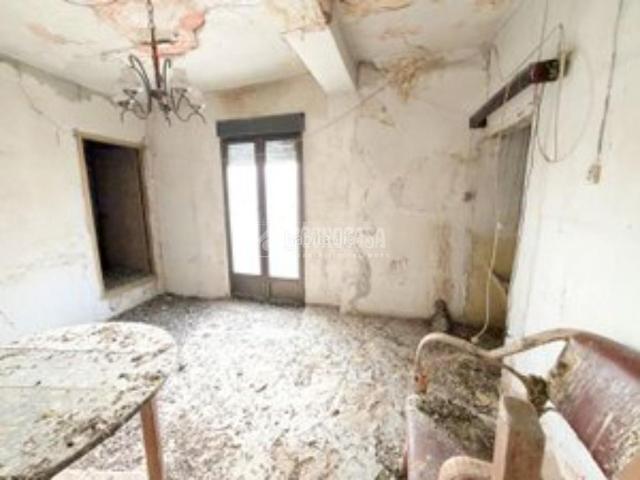 Casa pareada en venta en Torrelaguna. Casa en venta en Torrelaguna. Casas pareadas.