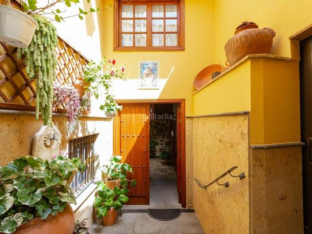 Casa pareada en venta en Teror, Teror pueblo. Casa emblemática en el casco de Teror Gran Canaria. Casas pareadas.