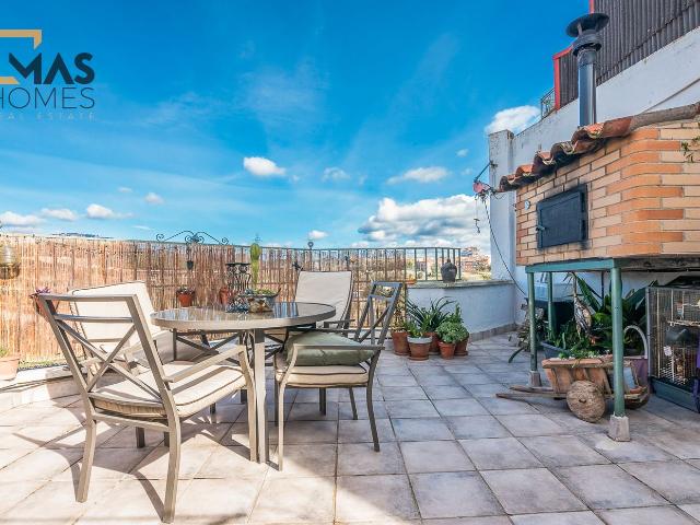 Casa pareada en venta en Terrassa, Poble Nou. Casas pareadas.