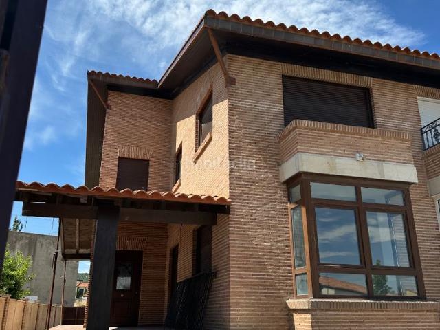 Casa pareada en venta en Traspinedo. Casas pareadas.