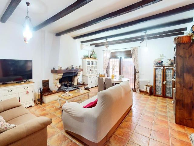 Casa pareada en venta en Uceda. Casa en venta en Uceda. Casas pareadas.