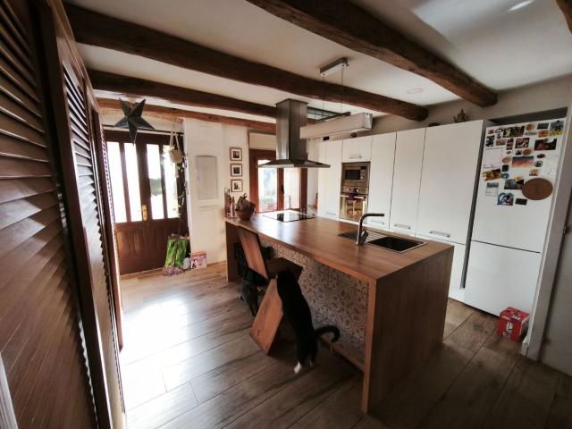 Casa pareada en venta en Ullastrell. Casa molt agradable en entorn tranquil. Casas pareadas.