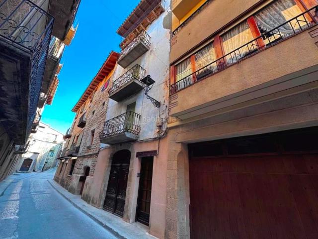 Casa pareada en venta en Valderrobres. Valderrobres. Casa de Pueblo en buen estado. Casas pareadas.