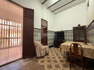 Casa pareada en venta en Valencia, Borbotó. Casa en venta en Valencia. Casas pareadas.