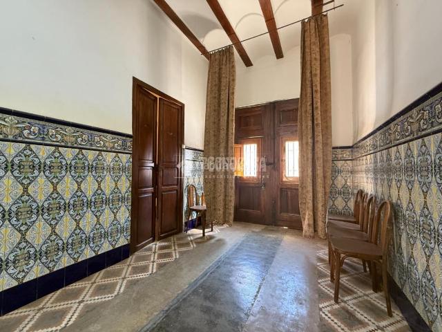 Casa pareada en venta en Valencia, Borbotó. Casa en venta en Valencia. Casas pareadas.