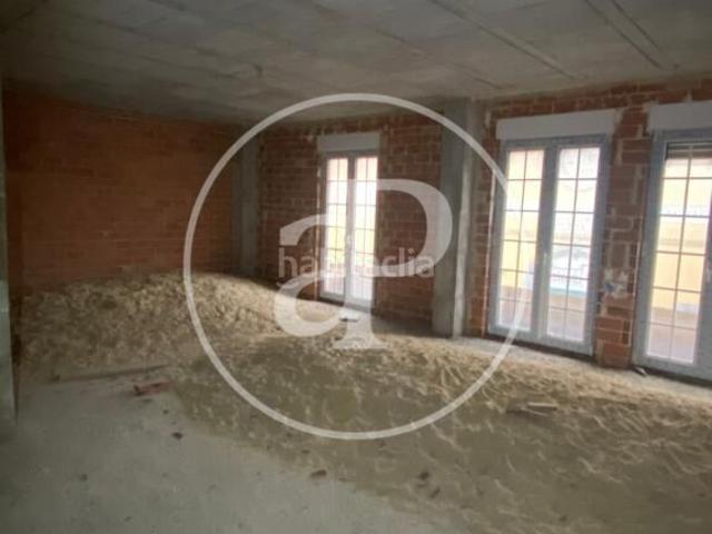 Casa pareada en venta en Valencia, Benimàmet. Casa adosada en venta en Benimámet. Casas pareadas.