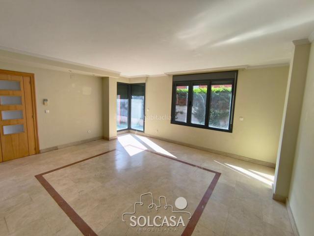 Casa pareada en venta en Valladolid, La Victoria Puente Jardín. Chalet Pareado en Valladolid en Camino del Cabildo. Casas pareadas.