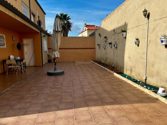 Casa pareada en venta en Valls. ESPECTACULAR CHALET PAREADO CON GRAN TERRAZA Y ENTRADA DE LUZ NATURAL!. Casas pareadas.