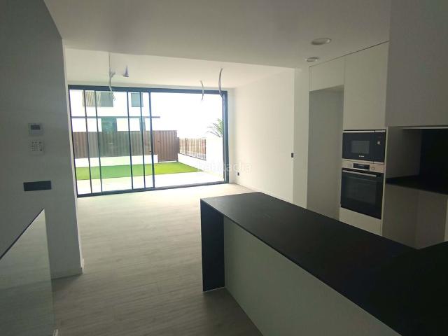 Casa pareada en venta en Vandellòs i l´Hospitalet de l´Infant Costa Dorada. Casas pareadas Vandellòs i l´Hospitalet de.