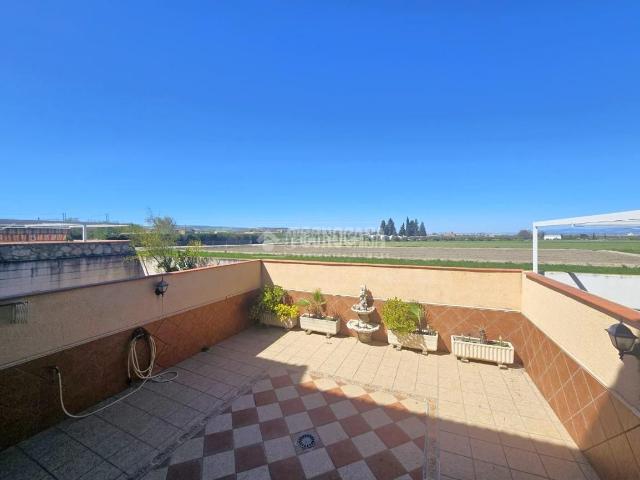 Casa pareada en venta en Vegas del Genil, Belicena. Casa en venta en Vegas del genil. Casas pareadas Vegas del.
