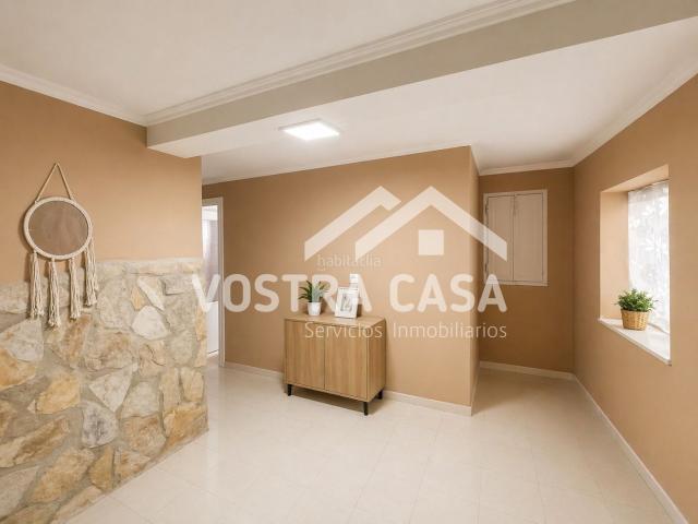 Casa pareada en venta en Venta del Moro. Casas pareadas Venta del.