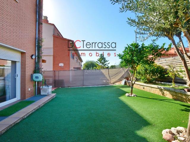 Casa pareada en venta en Viladecavalls. Casas pareadas.
