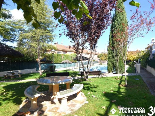 Casa pareada en venta en Villaviciosa de Odón, Centro. Casa en venta en Villaviciosa de odón. Casas pareadas Villaviciosa de.
