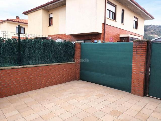 Casa pareada en venta en Villaescusa. Chalet Pareado en Liaño de Villaescusa Tu Nuevo Hogar Te Espera!. Casas pareadas.