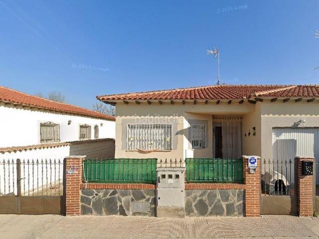 Casa pareada en venta en Villamiel de Toledo. SE VENDE inmueble ALQUILADO en Villamiel de Toledo. Casas pareadas Villamiel de.