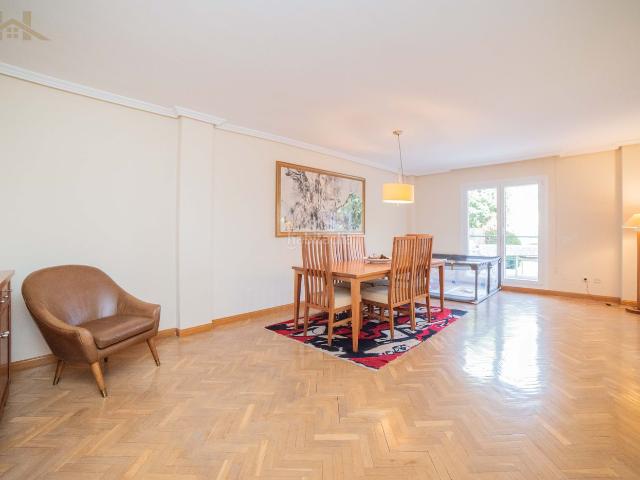 Casa pareada en venta en Villanueva de la Cañada, Villanueva de la Cañada. Agencia inmobiliaria en Villanueva de la Cañada, Hogares Villanueva de la Cañada vende en exclusiva. Casas pareadas.