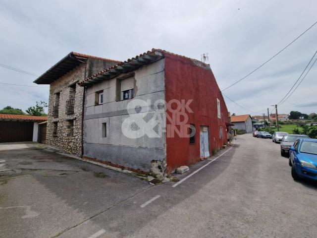 Casa pareada para reformar en Cueto