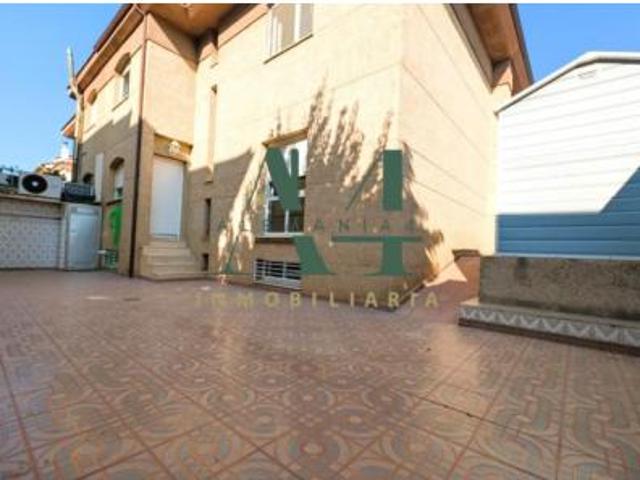 Casa pareada Venta Cáceres Capital, Oeste Nuevo Oeste