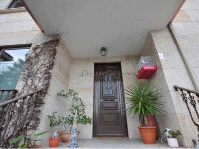 Casa pareada Venta Cangas, Darbo Santa María