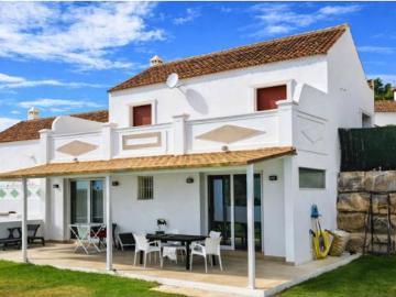 Casa pareada Venta Casares, Casares Costa