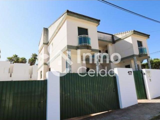 Casa pareada Venta Chiva, Chiva