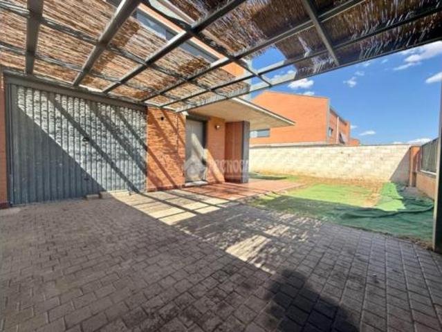 Casa pareada Venta Alovera, Alovera
