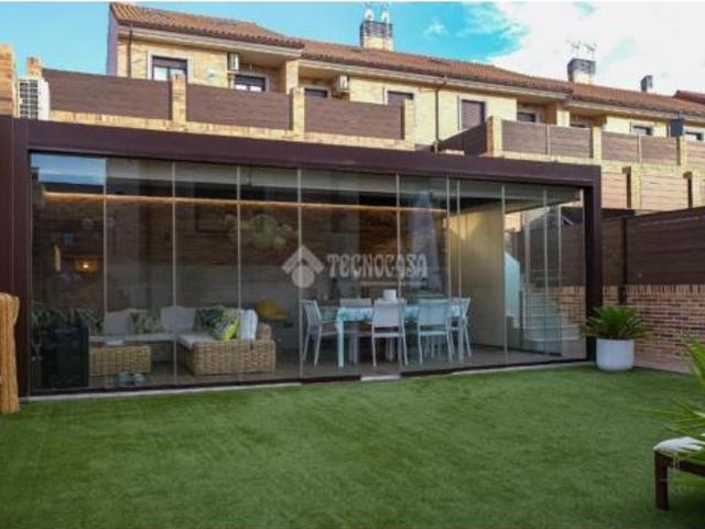 Casa pareada Venta Arroyomolinos, Zarzalejo