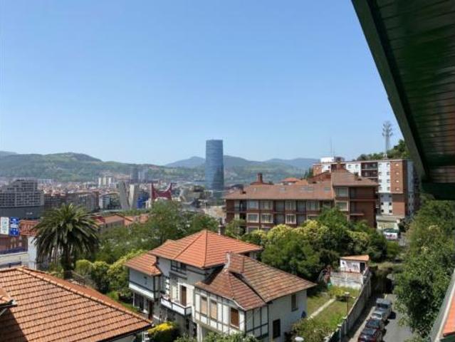 Casa pareada Venta Bilbao, Uribarri