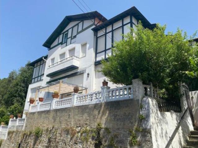 Casa pareada Venta Bilbao, Uribarri