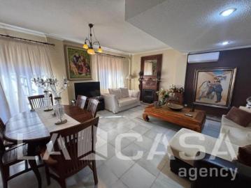 Casa pareada Venta Dos Hermanas, Entrenúcleos