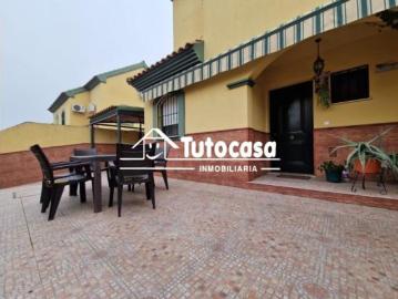 Casa pareada Venta Dos Hermanas, Entrenúcleos