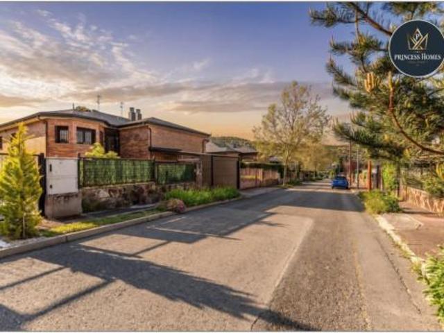 Casa pareada Venta El Espinar, Los Ángeles de San Rafael