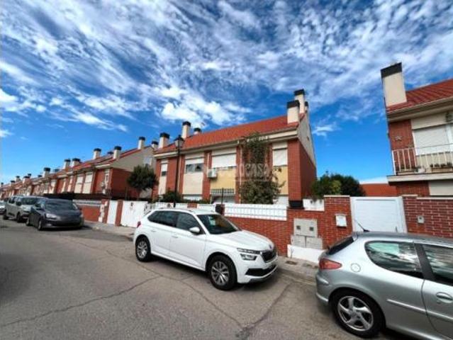 Casa pareada Venta Loeches, Loeches