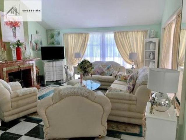 Casa pareada Venta Marbella, Miraflores La Patera