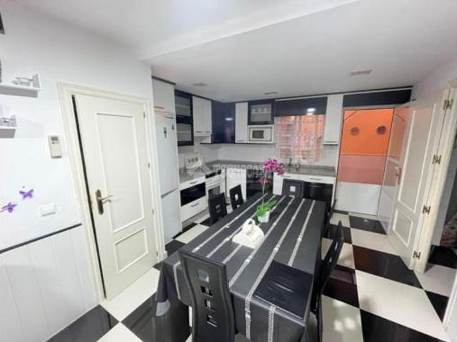 Casa pareada Venta Navalcán, Navalcán