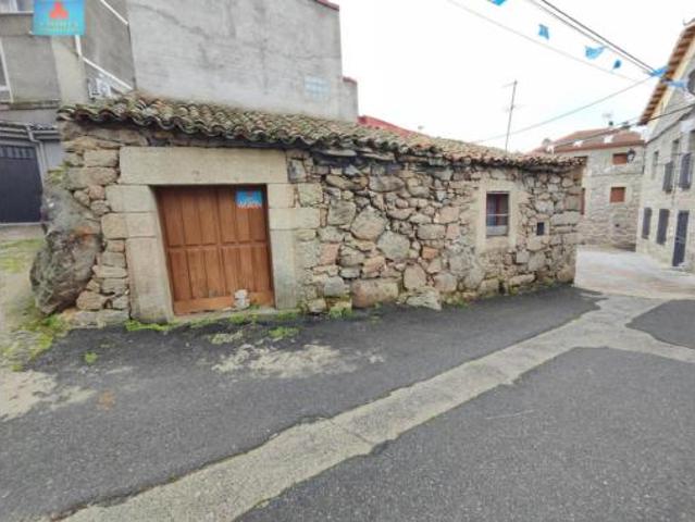 Casa pareada Venta Navarredondilla, Navarredondilla