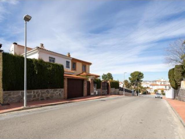 Casa pareada Venta Peligros, Peligros