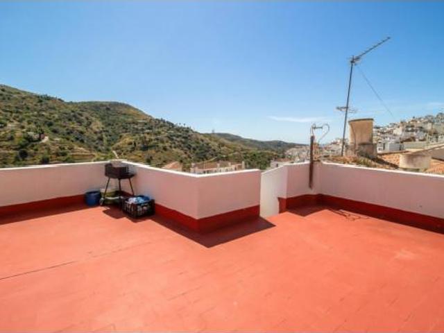Casa pareada Venta Torrox, Núcleo