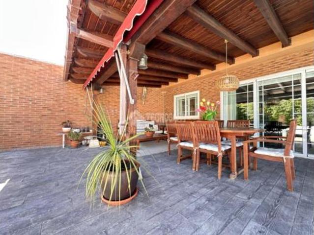Casa pareada Venta Torres de la Alameda, Torres de la Alameda