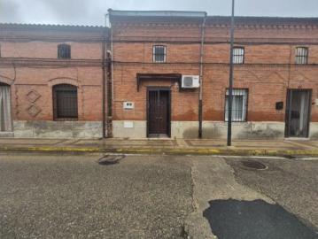 Casa pareada Venta Valdestillas, Valdestillas
