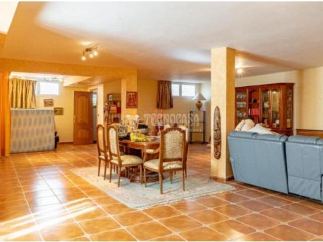 Casa pareada Venta Vegas del Genil, Belicena
