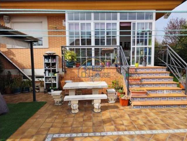 Casa pareada Venta Villaquilambre, Navatejera
