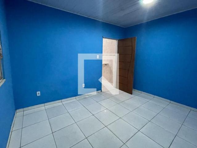 Casa, Parque Fluminense, 1 Quarto, 20 m2 Duque de Caxias