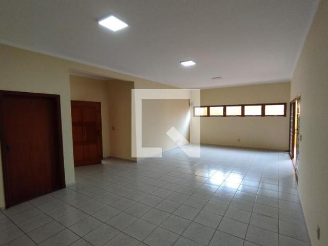 Casa, Parque Industria, 4 Quartos, 250 m2 Ribeirão Preto