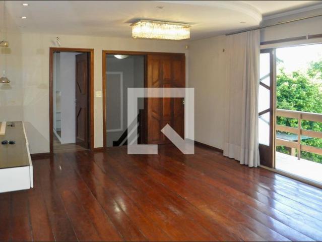 Casa, Partenon, 3 Quartos, 200 m2 Porto Alegre